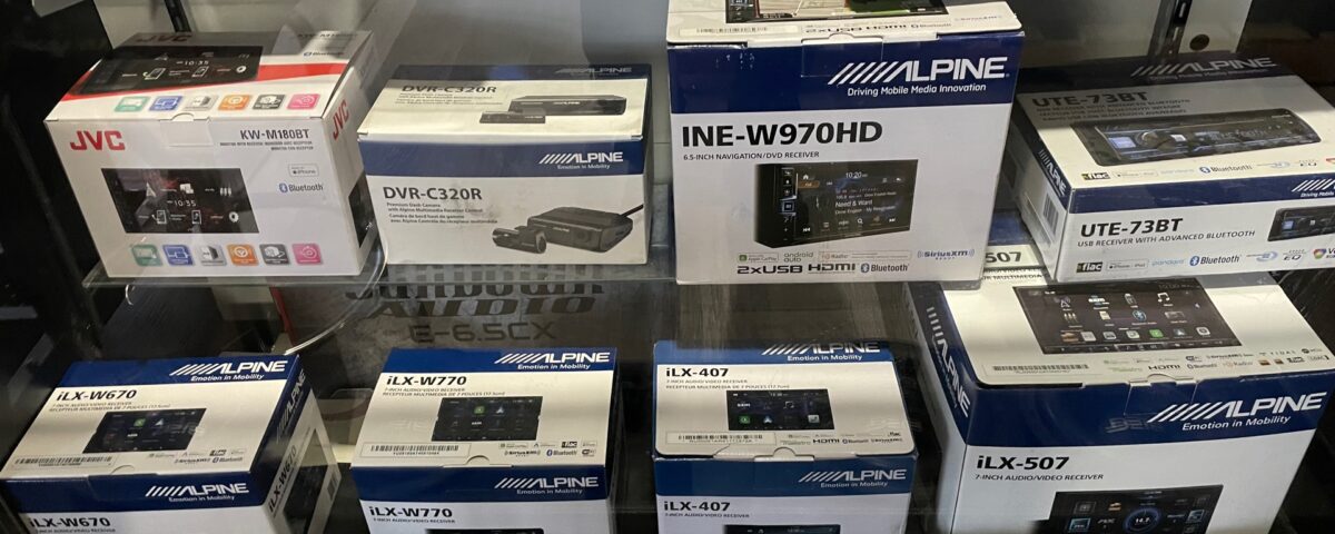 Head Unit & Amplifier Display